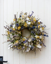 Kép betöltése a galériamegjelenítőbe: Tavaszi hangulatú koszorú/kopogtató workshop - február 19. 18:00 - Tropical Home