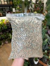 Kép betöltése a galériamegjelenítőbe: Vulcaponic (Vulkastrat) - 2 liter - Hidroponikus neveléshez